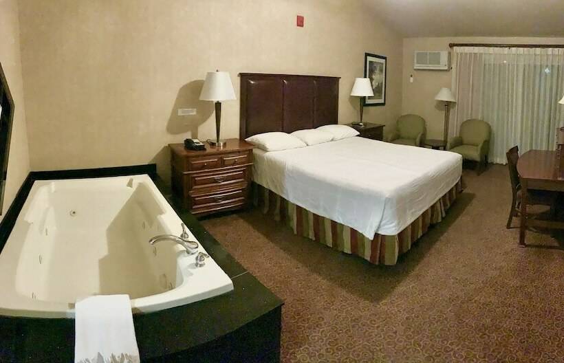 Номер Deluxe, Yosemite View Lodge
