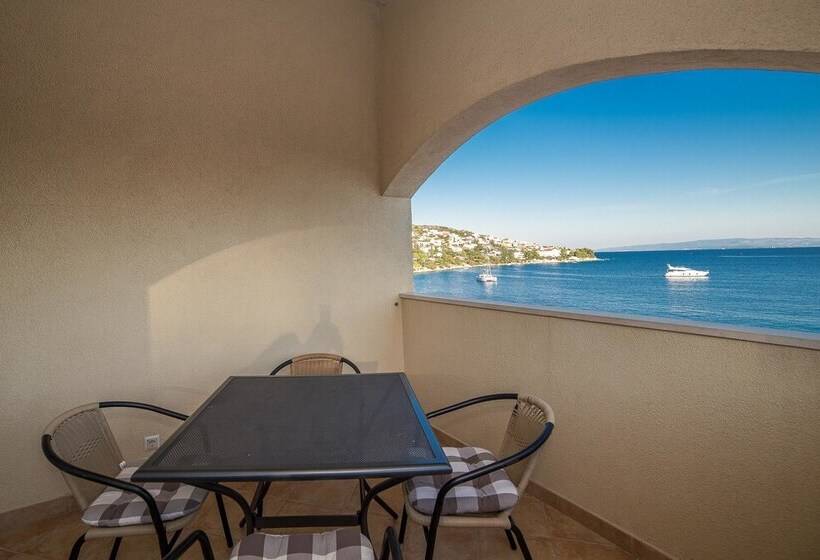 דירת חדר, Apartments Villa Sea