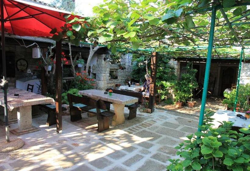 اتاق سوپریور چهار تخته, Rural Pension Istra Partner