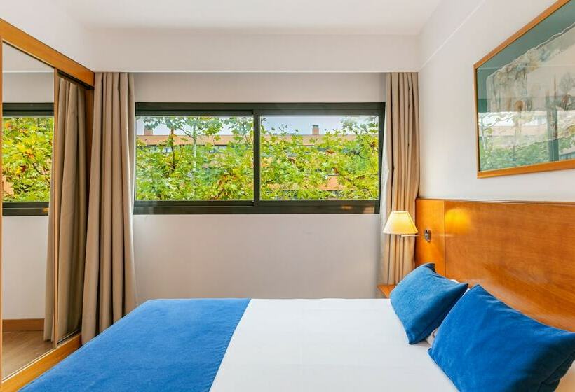 Номер Стандарт, Sercotel de Los Reyes