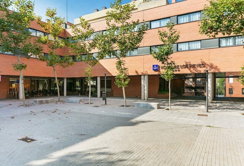 Номер Стандарт, Sercotel de Los Reyes