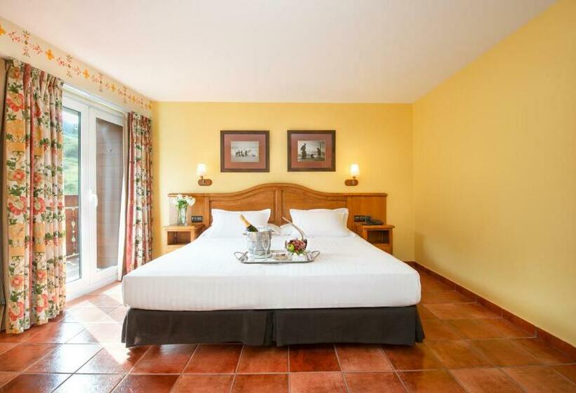 اتاق استاندارد, Ski Plaza Hotel & Wellness