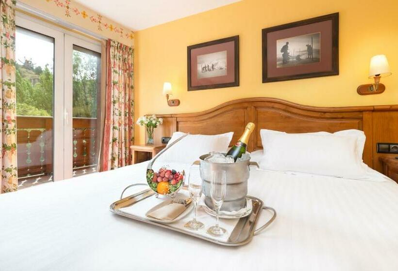 اتاق استاندارد, Ski Plaza Hotel & Wellness