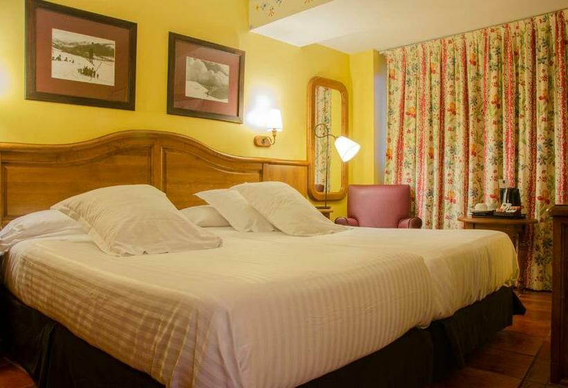 اتاق استاندارد, Ski Plaza Hotel & Wellness