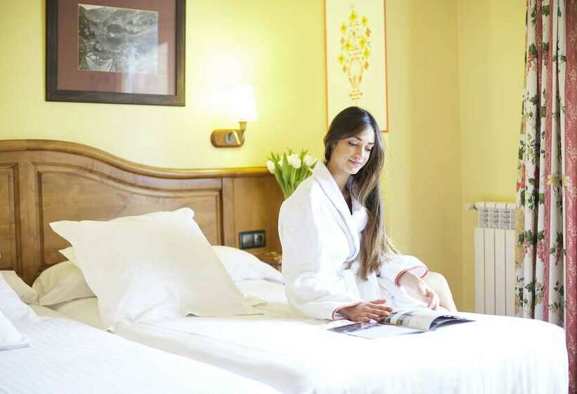 اتاق استاندارد, Ski Plaza Hotel & Wellness