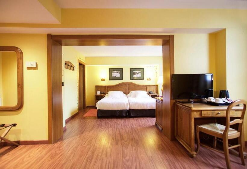 سوییت جونیور, Ski Plaza Hotel & Wellness