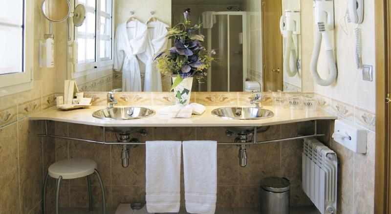 اتاق استاندارد سه نفره, Ski Plaza Hotel & Wellness