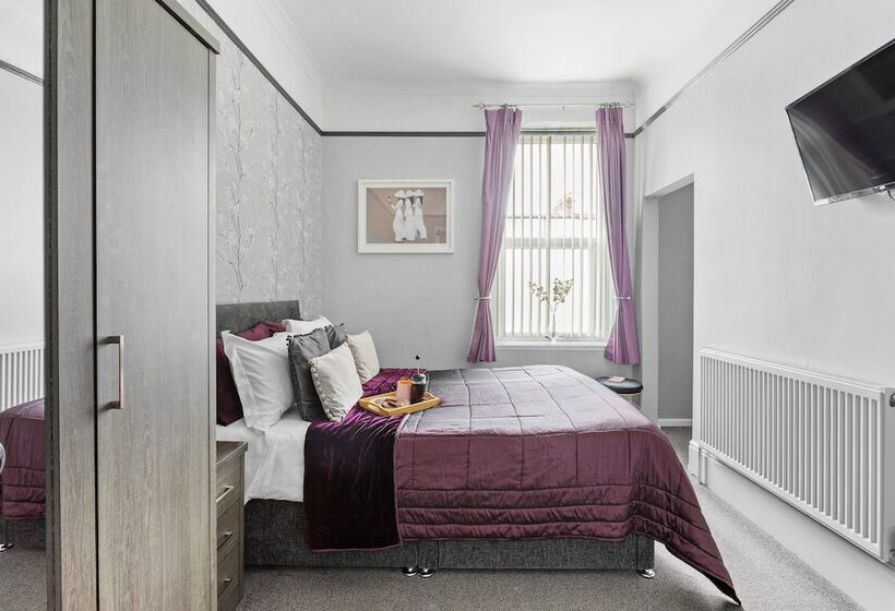 Семейный Номер, Cherwood Guest House