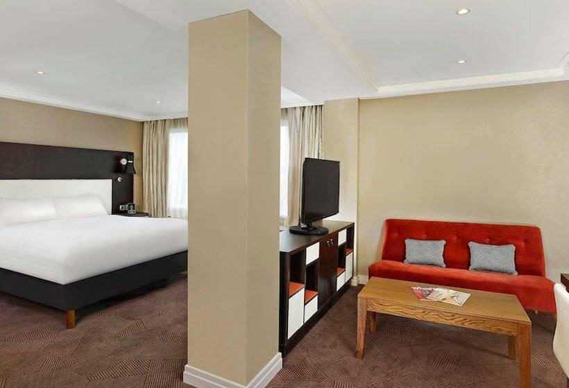 Полулюкс, Doubletree By Hilton Hotel London   Hyde Park