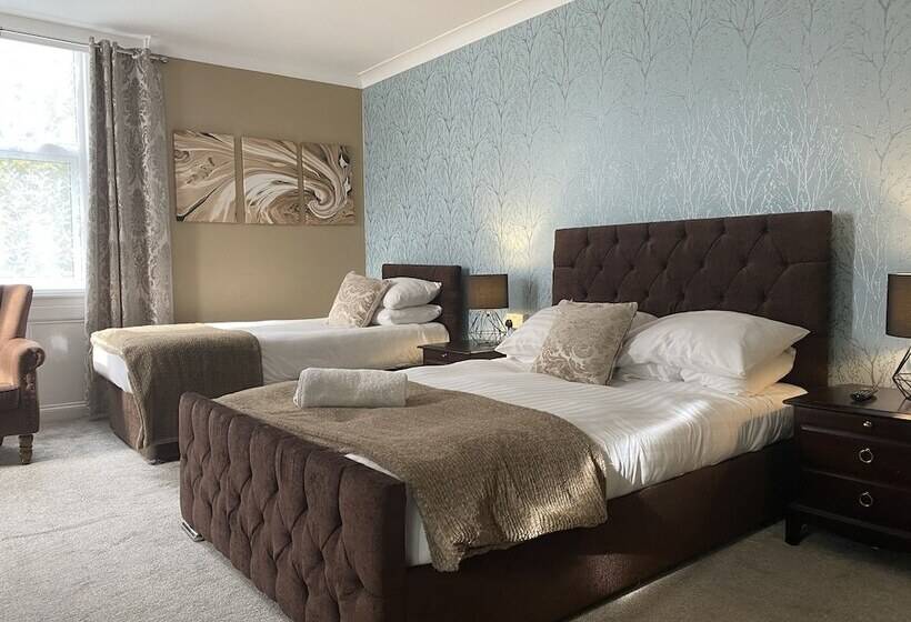 패밀리 룸, Ernespie House