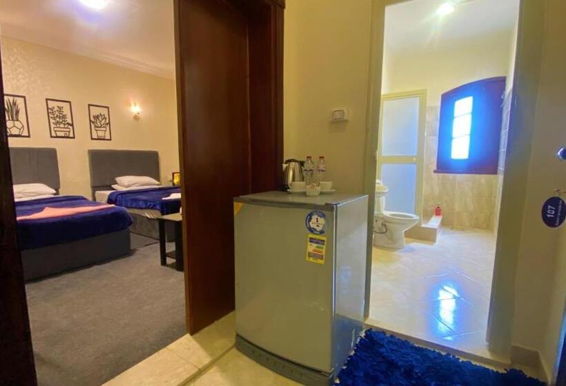 اتاق لوکس, Key Of Pyramids View Inn