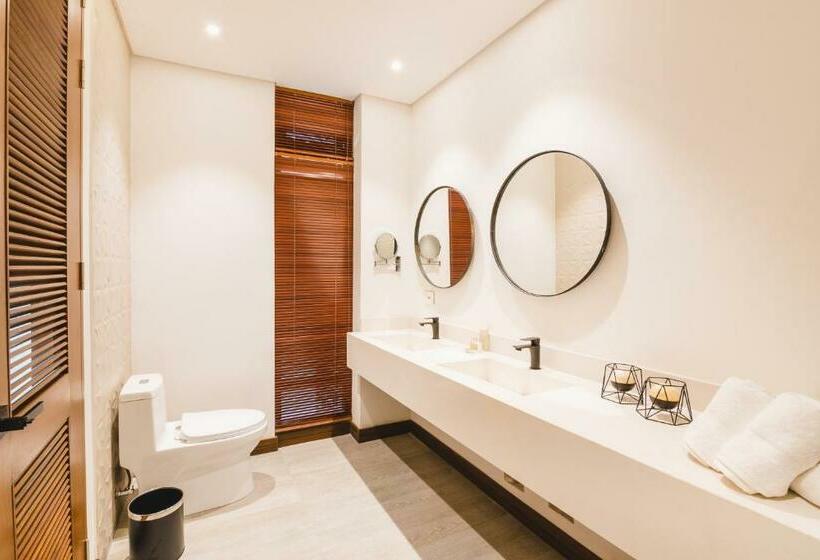 스위트, Alko Hotel Casa Nispero