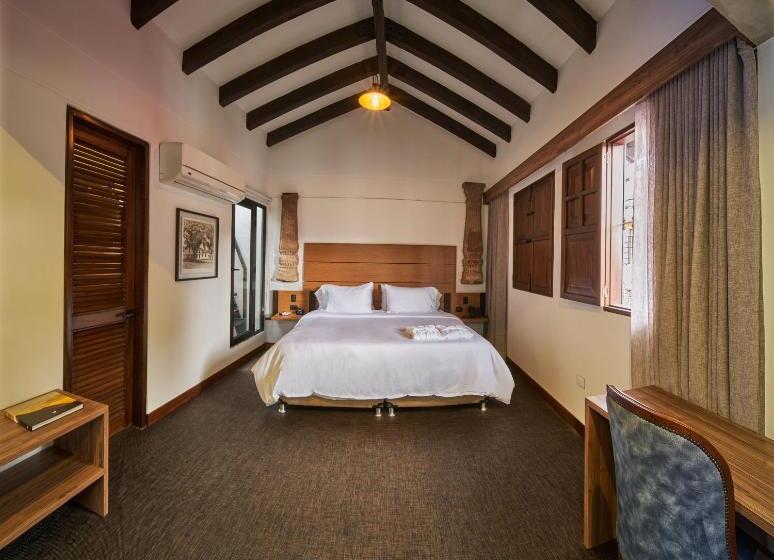 디럭스 룸 킹사이즈 침대, Alko Hotel Casa Nispero