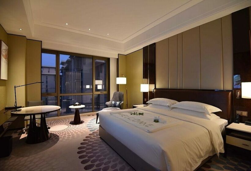 Номер Executive, Haikou Yatter Hotel, Vignette Collection By Ihg