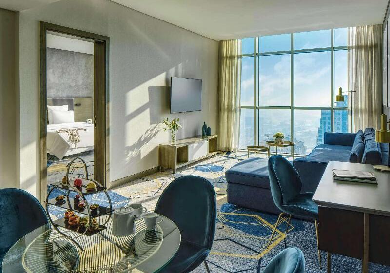 Люкс Повышенной Комфортности, Pullman Sharjah