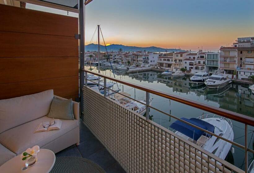 Люкс Deluxe Вид на Море, Port Salins
