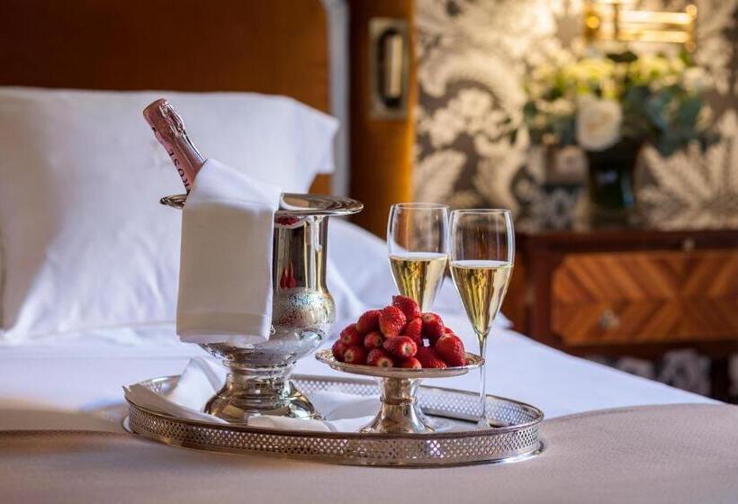 سوییت جونیور, Relais & Châteaux Hotel Orfila