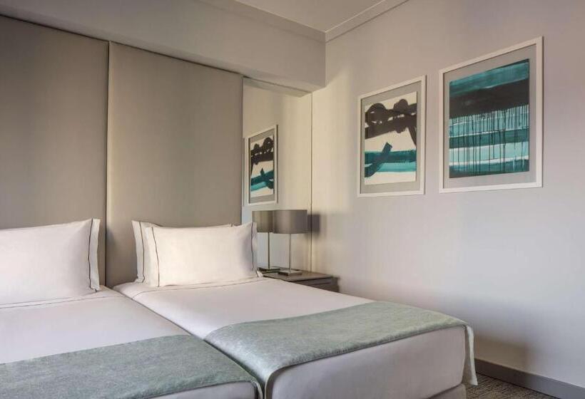 Quarto Deluxe Vista Rio, Tivoli Oriente Lisboa