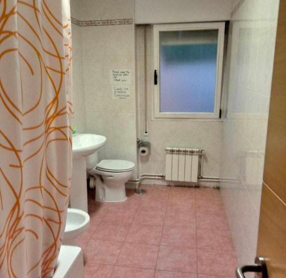 اتاق استاندارد, Residencia 12 Octubre