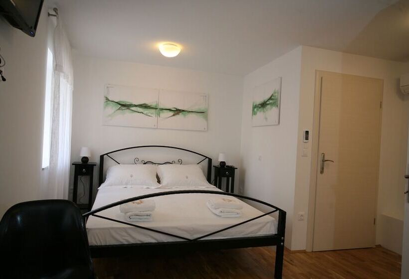 غرفة كومفورت, Rooms Beljan
