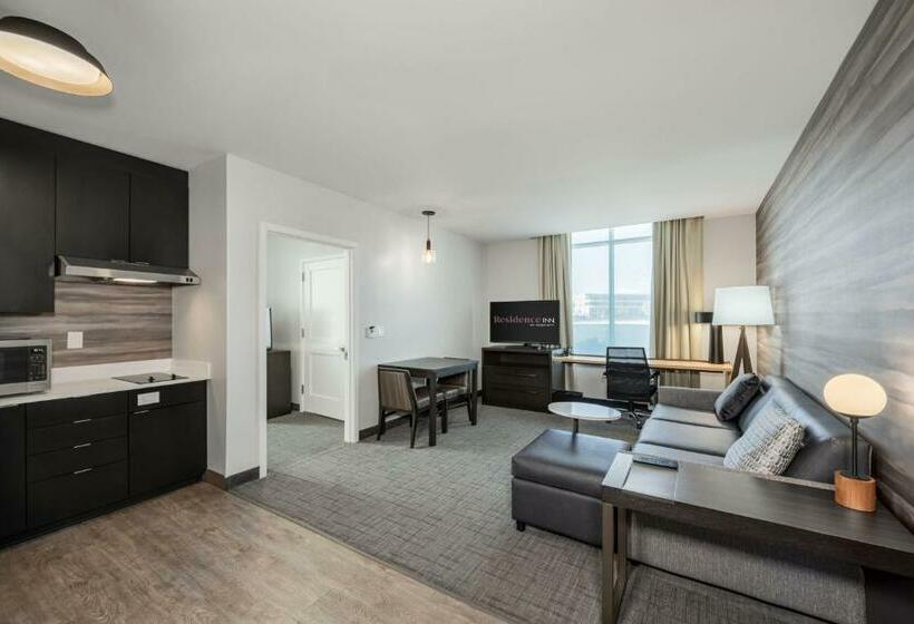 Люкс Кровать Кинг, Residence Inn Franklin Berry Farms