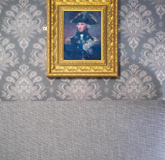 חדר דחוקס עם מיטת קינג, The Merchant S House, Bw Signature Collection