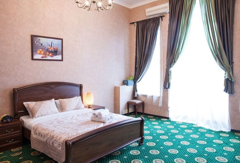 اتاق لوکس, Seven Hills Lubyanka