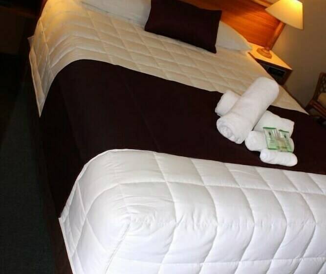 스탠다드 룸 더블 침대, Tabourie Lake Motel
