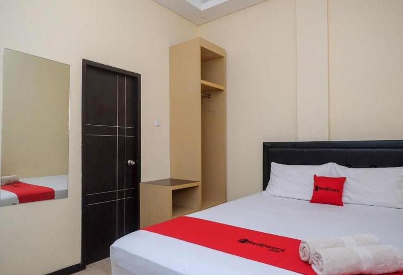 Номер Стандарт, Reddoorz Near Taman Pantai Alam Indah Tegal