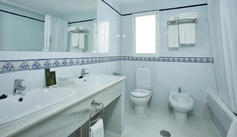 Апартаменты 3 Спальни, Aparthotel Ona Campanario