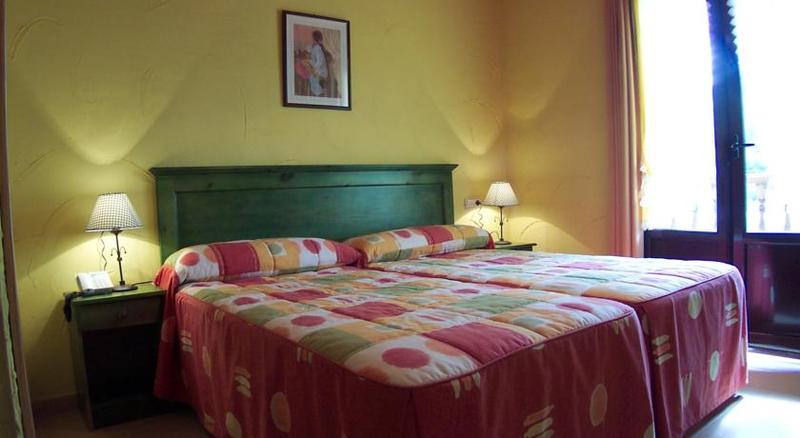 Habitación Triple Superior, Aparthotel Atenea Calabria