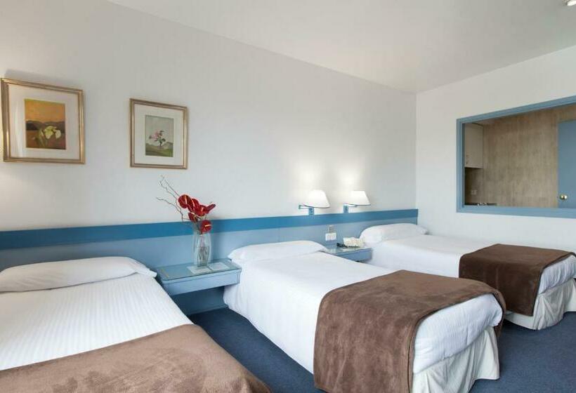 استودیوی استاندارد, Espahotel Plaza De España
