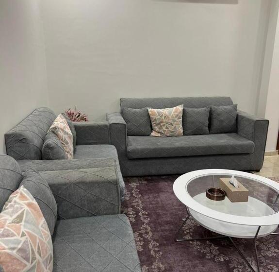 Президентский Люкс, سويت ان العلا للشقق المفروشة الخاصة Sweet In Alula Apartments And Organizing Tours