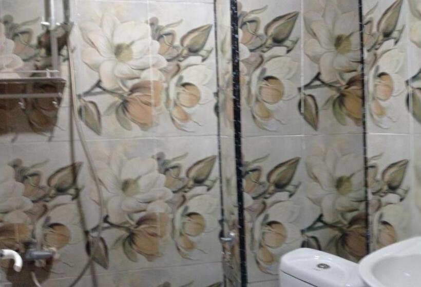 اتاق استاندارد با چشم‌انداز دریا, Family Hotel Khomaldy
