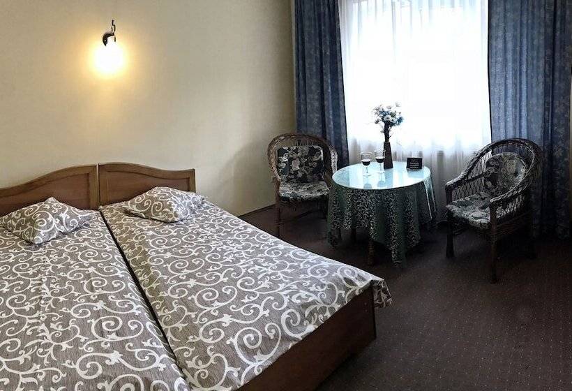 اتاق اکونومی, Geneva Hotel 800 метрів від Mcdonald S