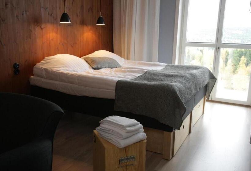 Quarto Familiar Deluxe, Bergshotellet