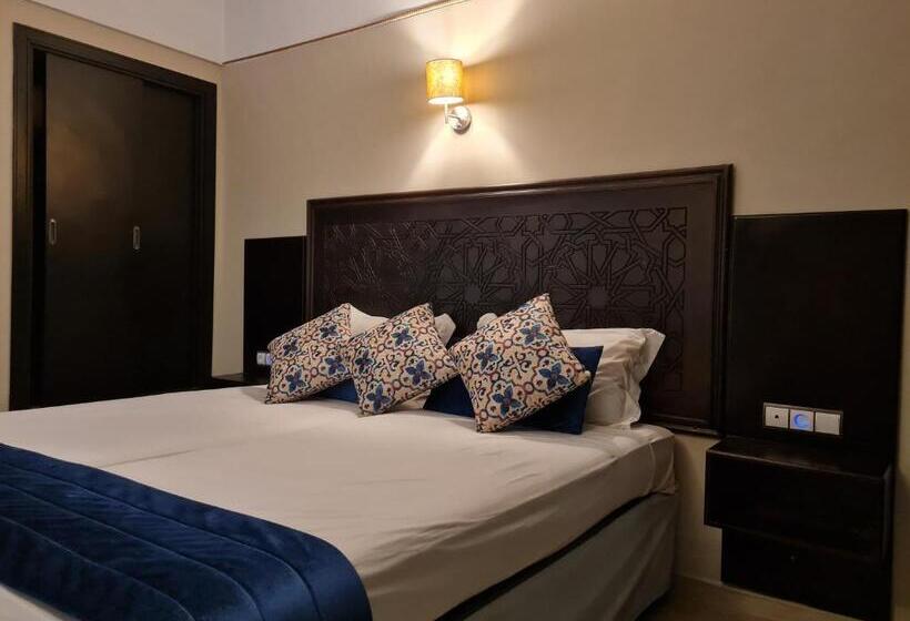 اتاق استاندارد یک نفره, Batha