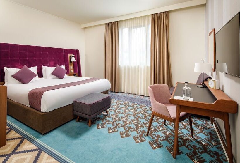 Номер Престиж, Mercure London Bridge