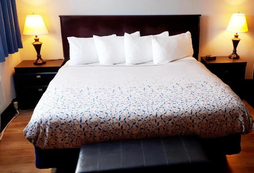 Стандартный Номер Кровать Кинг, Causeway Bay Hotel Sparwood