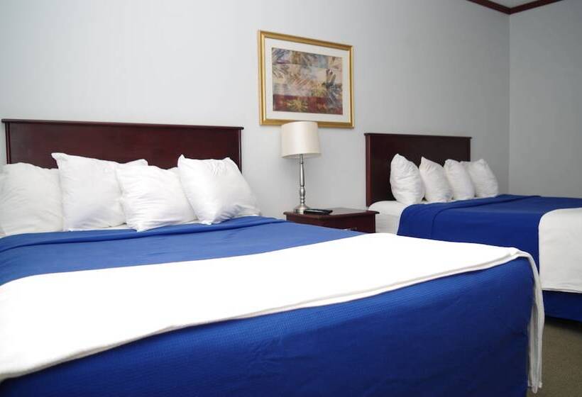 Номер Стандарт 2 Двуспальные Кровати, Causeway Bay Hotel Sparwood