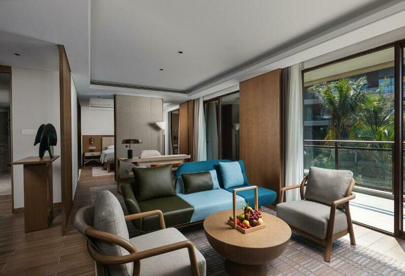 Люкс Повышенной Комфортности, Wingate By Wyndham Hainan Chengmai