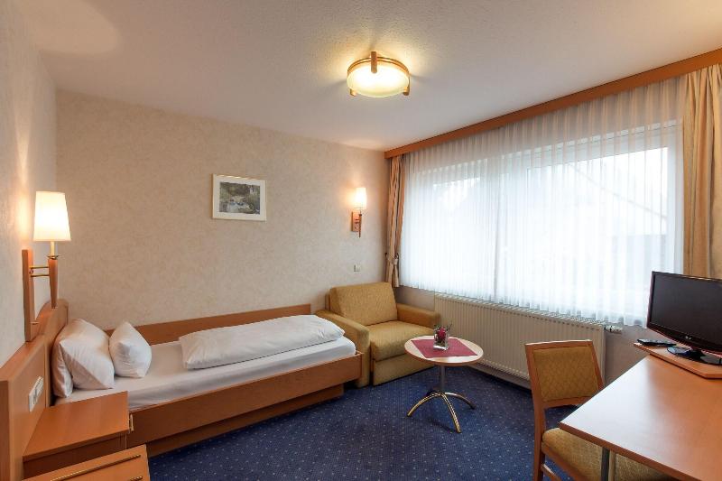 Номер Стандарт, OYO Hotel Estacion,José Cardel,Parque Central Revolución