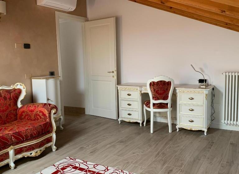 Полулюкс, Villa Vaccari Garda