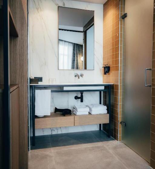 اتاق استاندارد, Cityhotel Wood