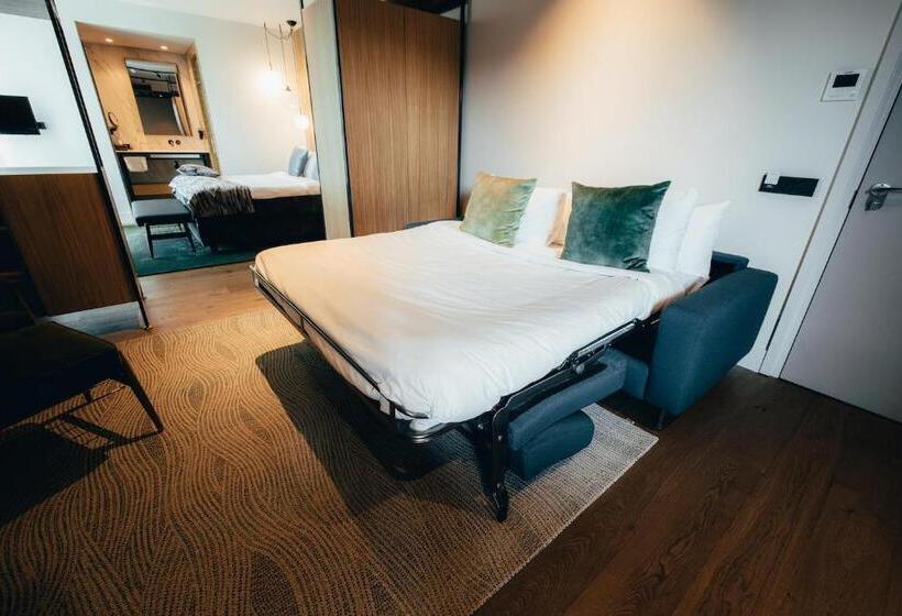 اتاق خانوادگی, Cityhotel Wood