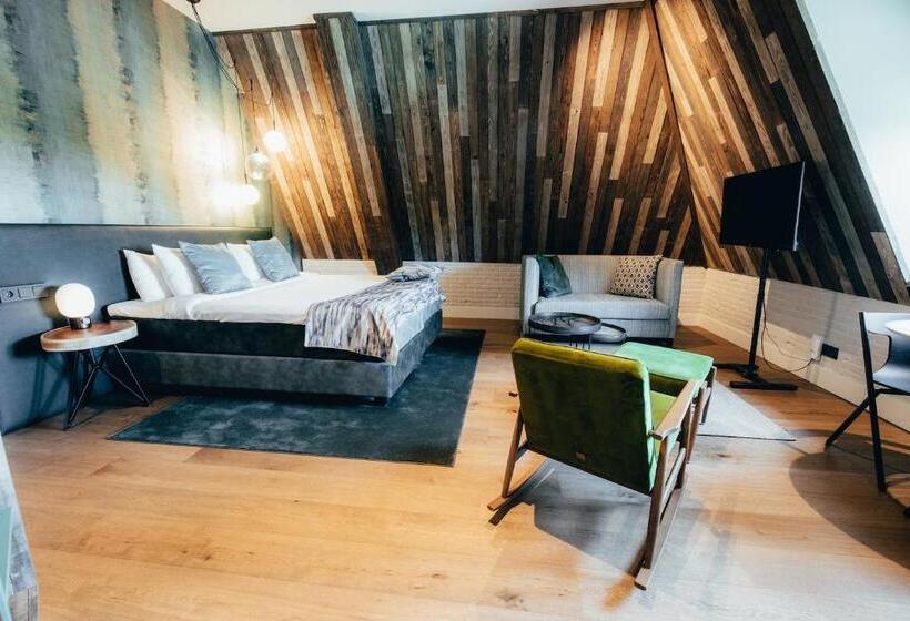 اتاق استاندارد, Cityhotel Wood