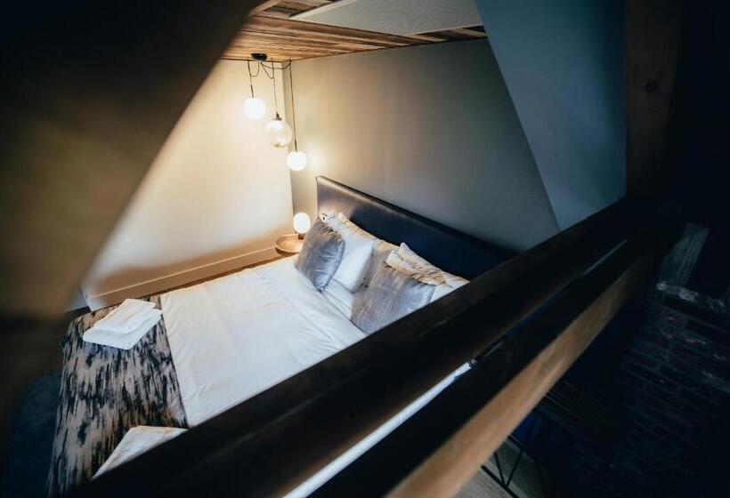 اتاق استاندارد, Cityhotel Wood