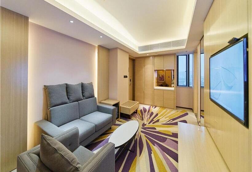 سوییت لوکس, Lavande Hotels·foshan West Railway Station Luocun