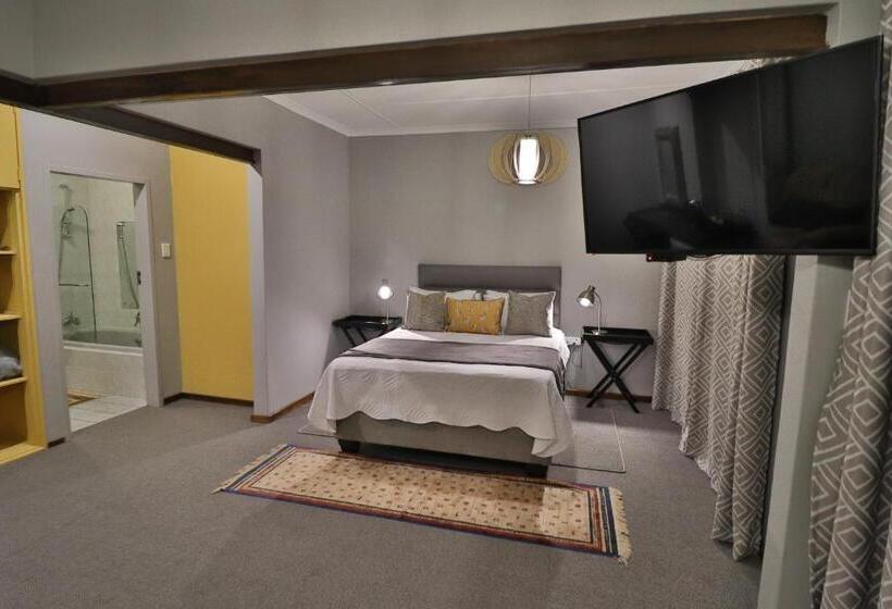디럭스 룸, Highway Gardens Guest House