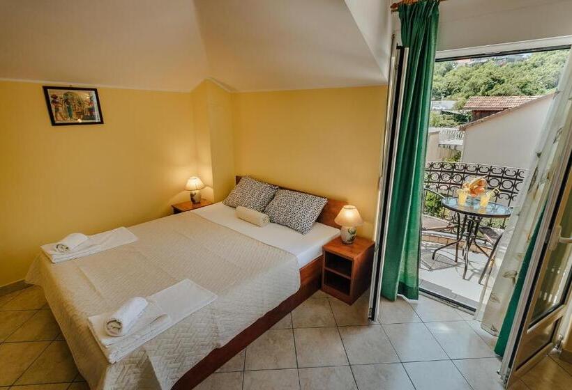 اتاق استاندارد با بالکن, Guest House Villa živanović